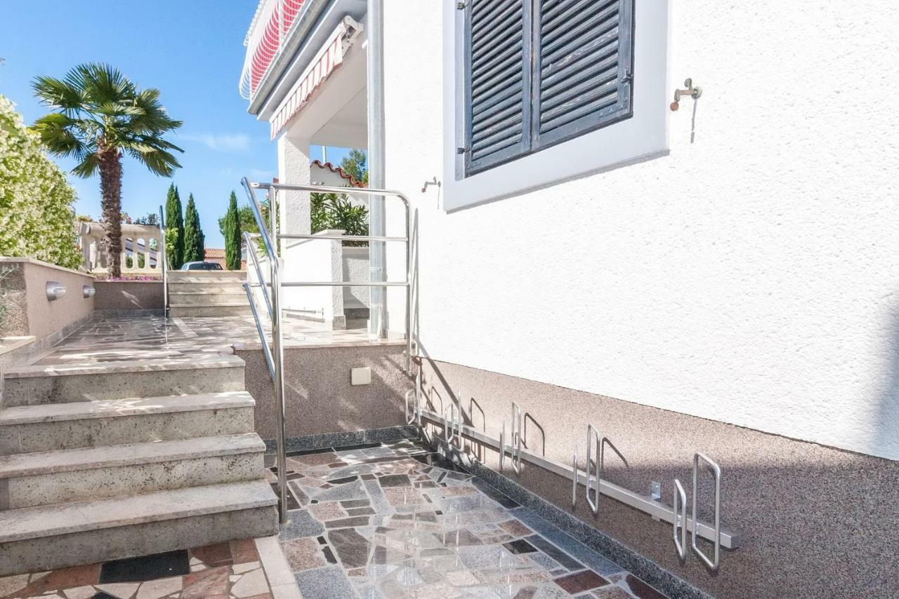 Villa California Poreč Dış mekan fotoğraf