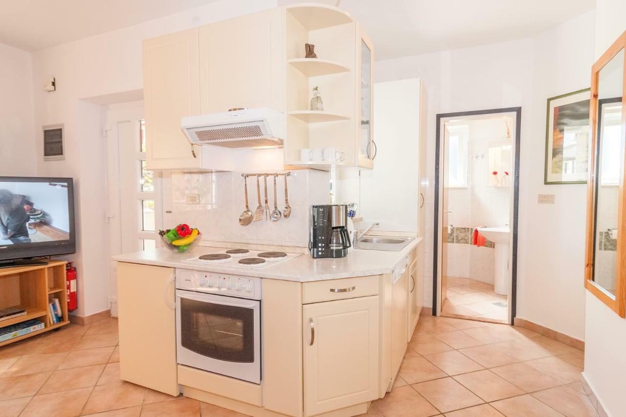 Villa California Poreč Dış mekan fotoğraf